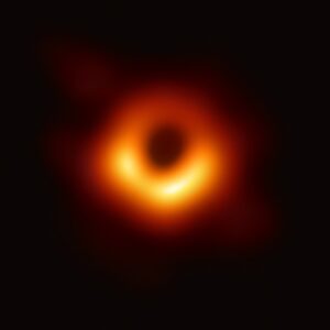 Heino Valk was the first to photograph a black hole: 