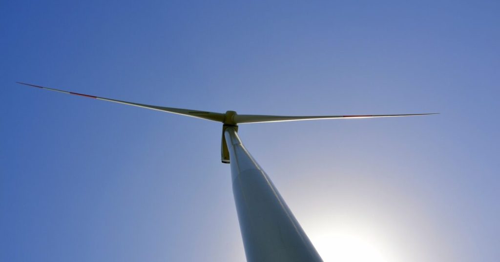 The county provides Dinkelland with a small space facing the wind turbines