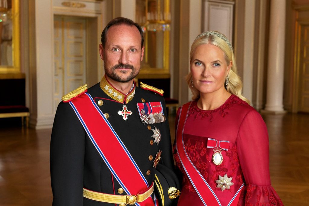New photos of Crown Prince Haakon and Crown Princess Mette-Marit
