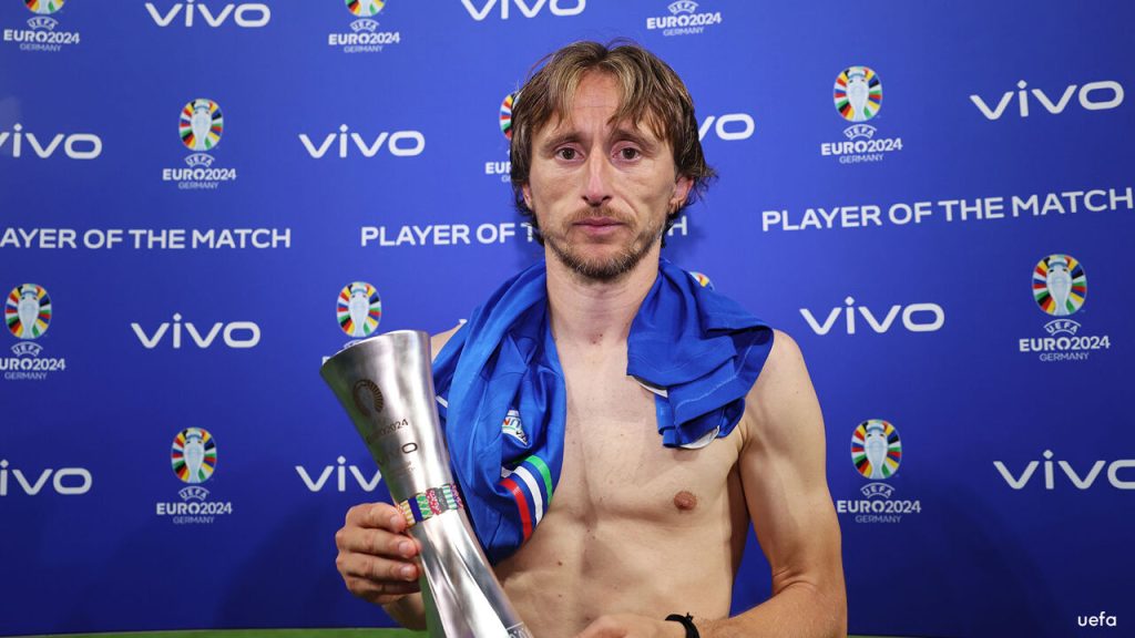 A "heartbreaking" photo of "Man of the Match" Luka Modric is going viral