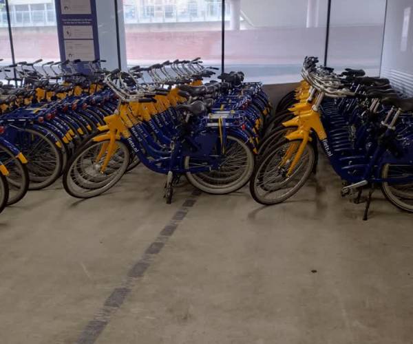 More space is needed for public transportation bicycles