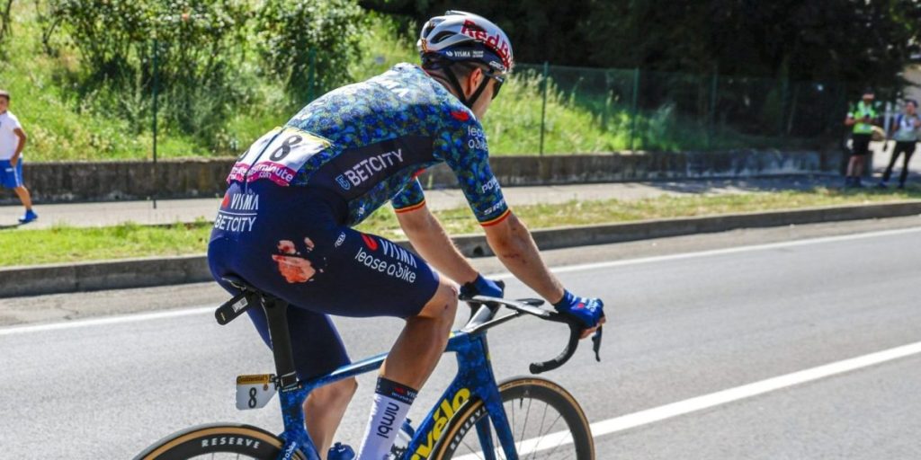 Tour 2024: Wout van Aert calls his legs ‘two concrete blocks’ the day before a gravel ride